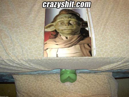 Yoda Porn - CrazyShit.com | Star Wars Porn Home Porn Edition - Crazy Shit!