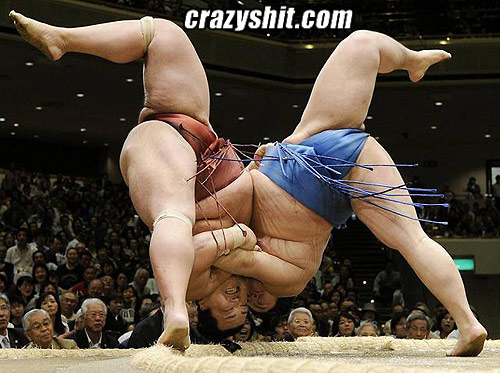 Upside Down Sumo Slam