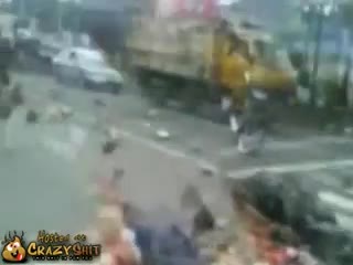 CrazyShit.com | Body Parts Everywhere