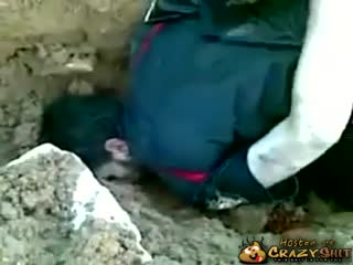 CrazyShit.com | Execution By Slicing Throat - Crazy Shit