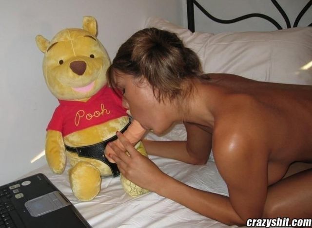 Pooh Bear Blow Job