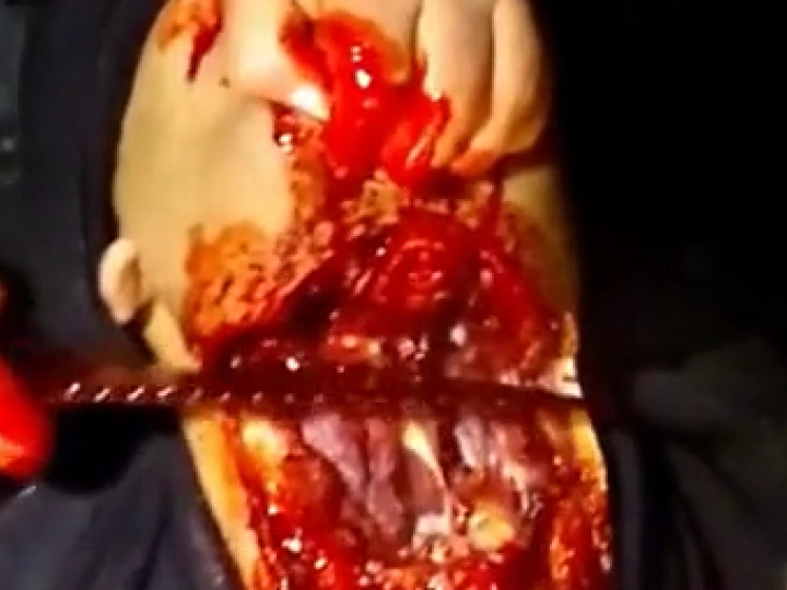 CrazyShit.com | PROPER WAY TO BEHEAD - Crazy Shit