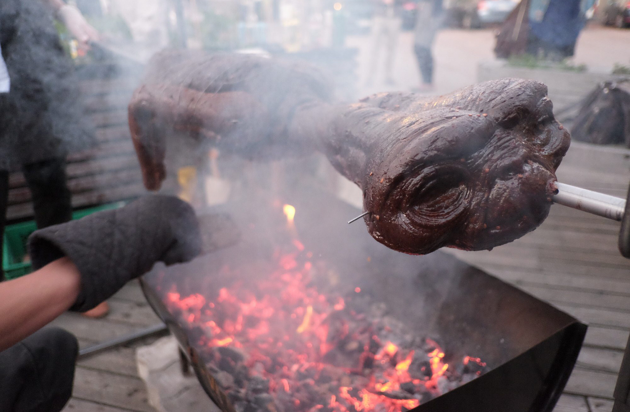 E.T The Extra Tasty
