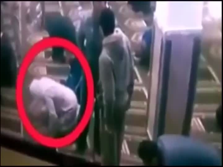 CrazyShit.com | Man dies while praying in mosque - Crazy Shit