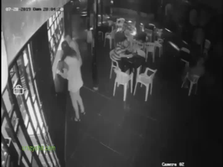 CrazyShit.com | Assassination on the dance floor - Crazy Shit