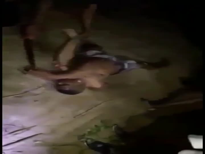 CrazyShit.com | brutal  ,man being dismembered - Crazy Shit