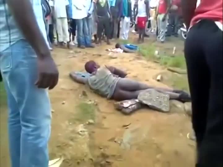CrazyShit.com | thieves are lynched and run over by motorcycle - Crazy Shit