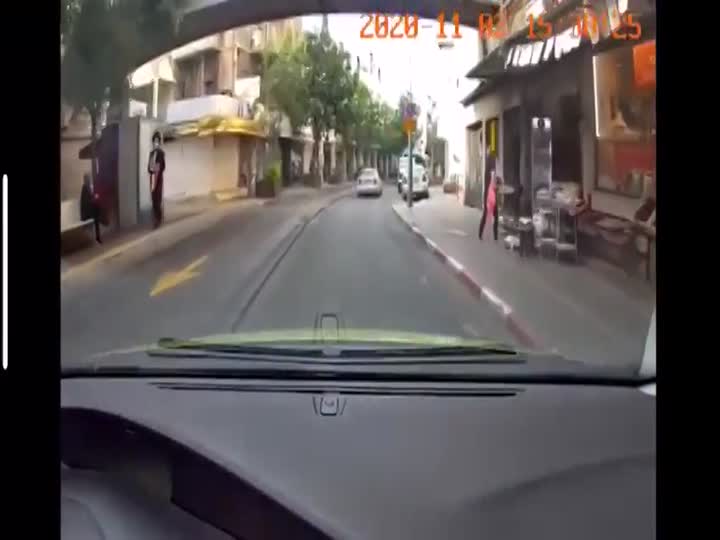 CrazyShit.com | woman hit by bus - Crazy Shit