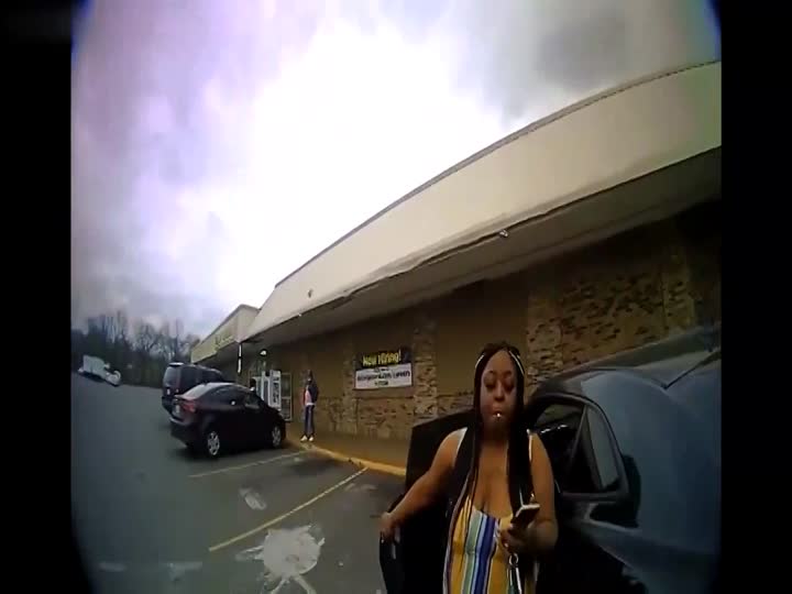 CrazyShit.com | Frightening Body Cam Video Showing Woman Shooting Nashville Cop - Crazy Shit