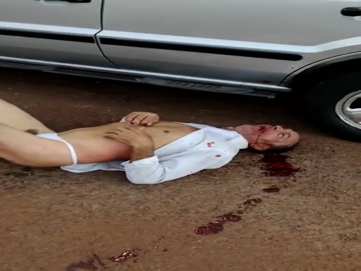 CrazyShit.com | I said, never masturbate on the streets of the favela - Crazy Shit