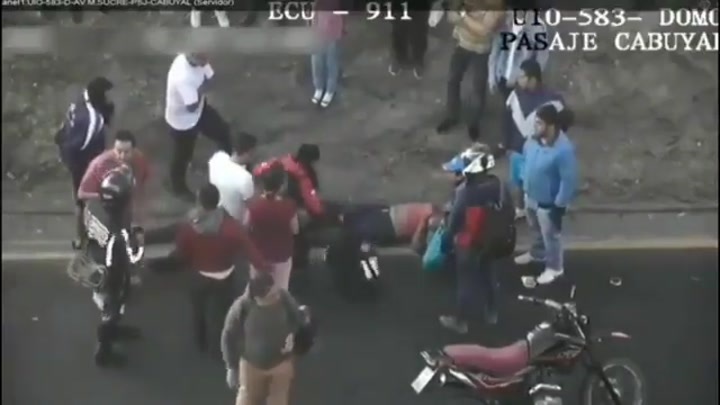 CrazyShit.com | Couple hit by car - Crazy Shit