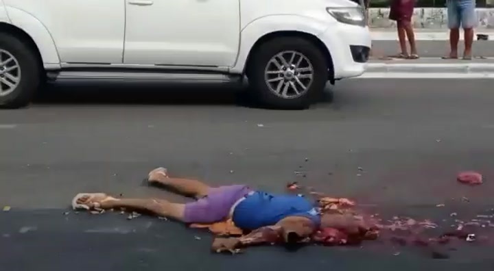 CrazyShit.com | crash gore , man crushed on highway - Crazy Shit