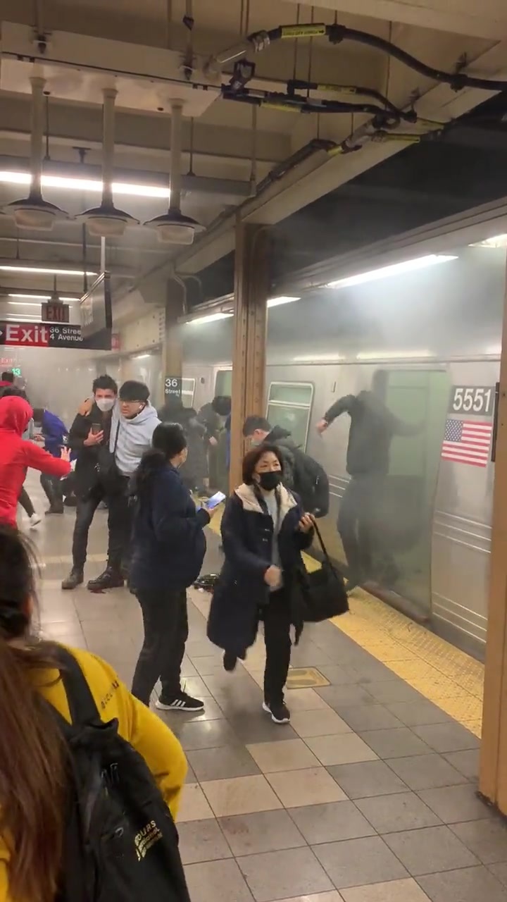 CrazyShit.com | Panic after deadly shooting in New York subway today - Crazy Shit