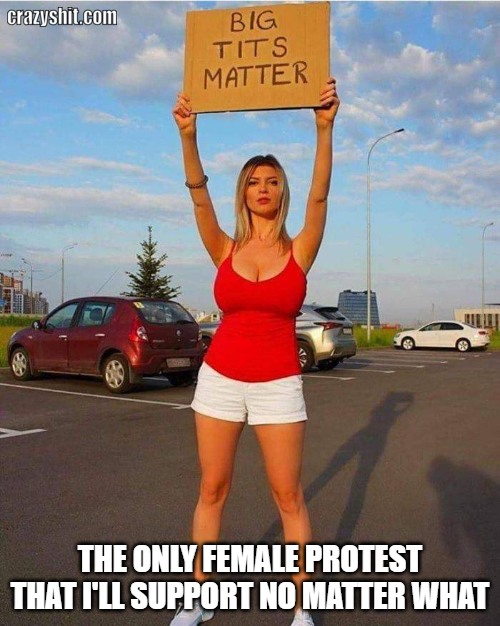 tits protester