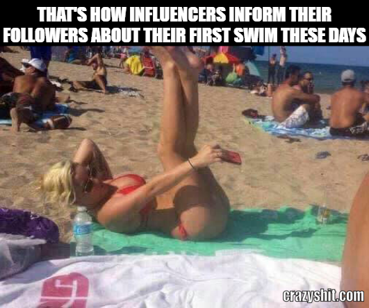 influencers at the beach