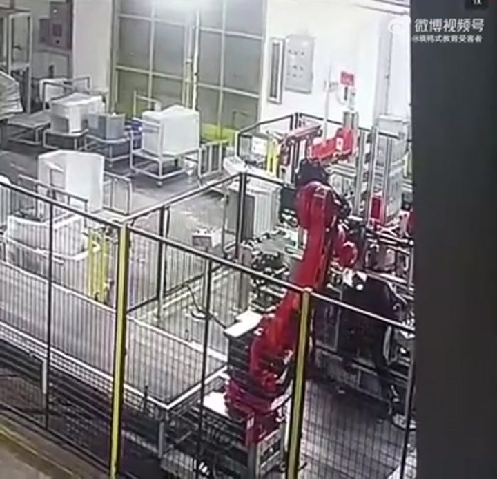 CrazyShit.com | Work accident - Crazy Shit