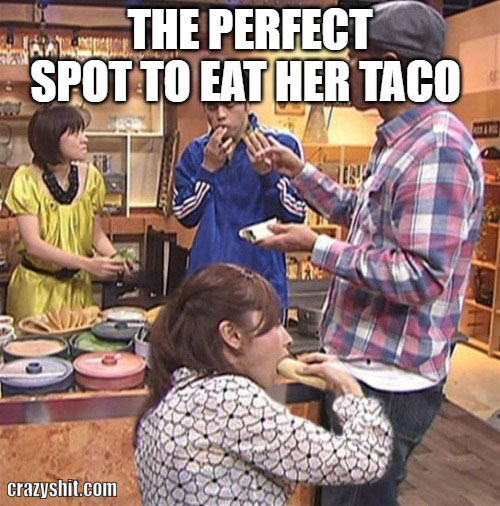 eating taco
