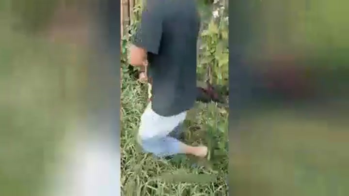 CrazyShit.com | Machete and automatic pistol death by Cartel - Crazy Shit