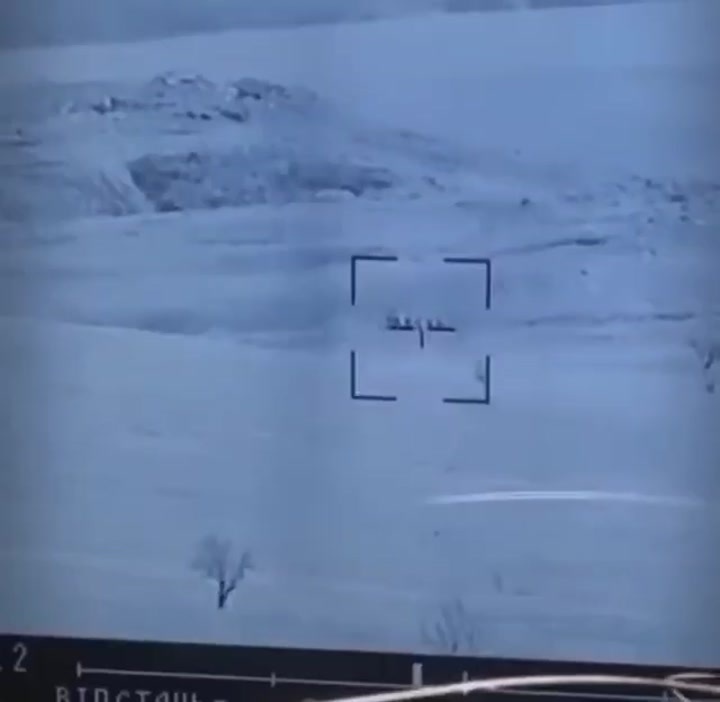 CrazyShit.com | group of rusian soldiers welcomed by guided missile - Crazy Shit