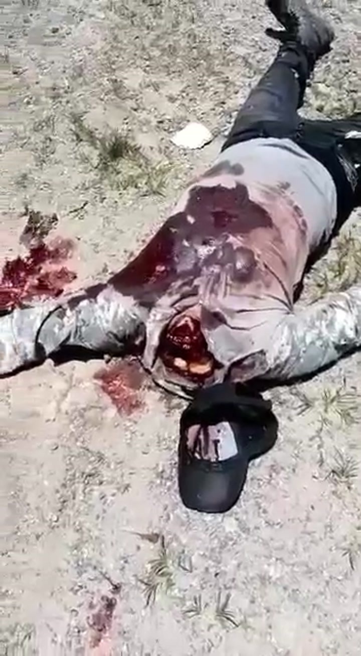 CrazyShit.com | Beheaded by rival cartel - Crazy Shit 