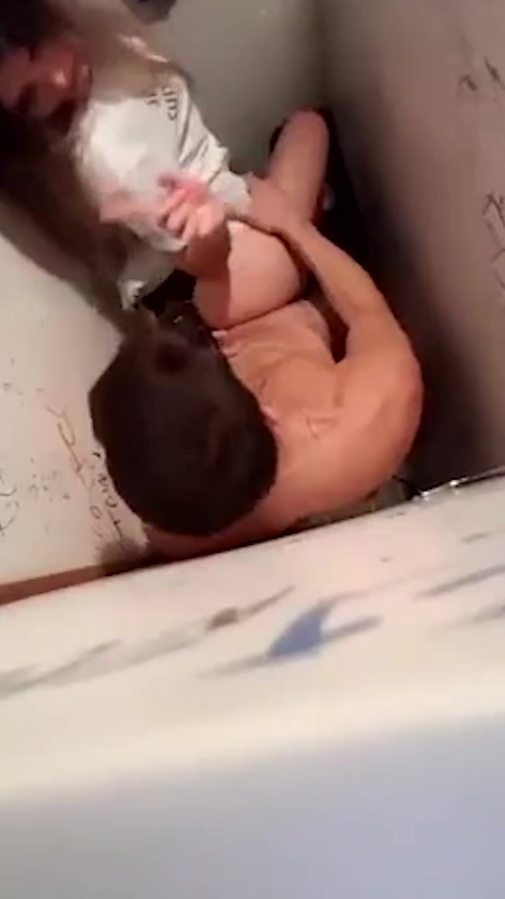 CrazyShit.com | public toilet fuck. - Crazy Shit