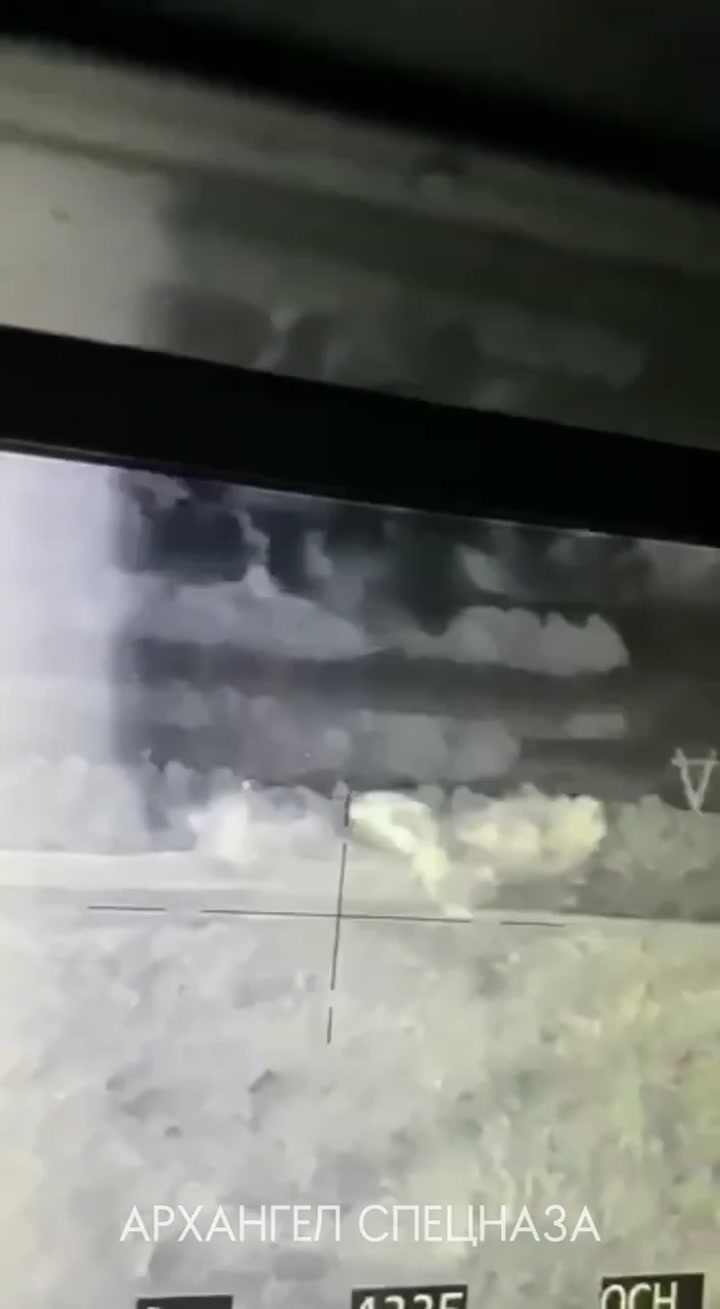 CrazyShit.com | A direct hit from a Russian tank on a Ukrainian reconnaissance group - Crazy Shit