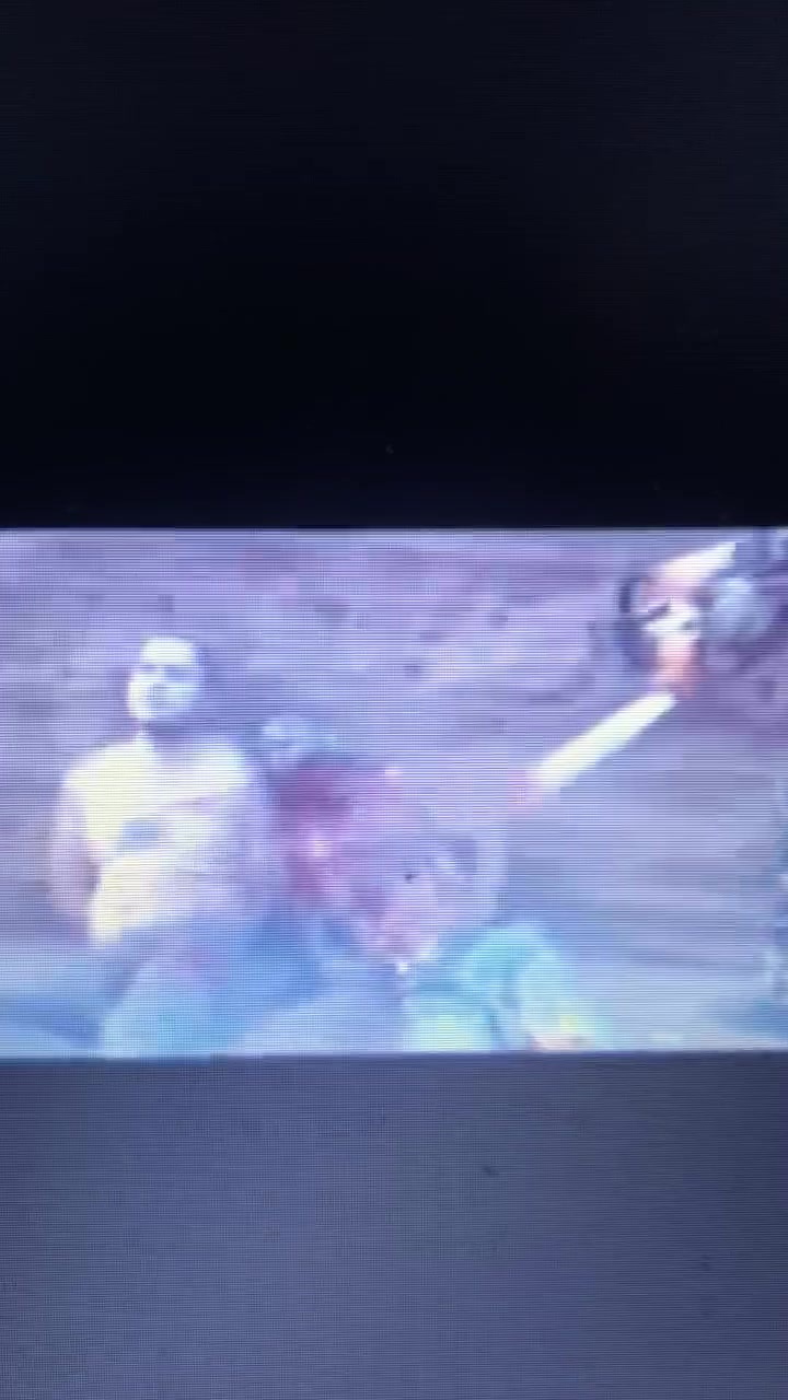 CrazyShit.com | 2 guys 1 chainsaw - Crazy Shit