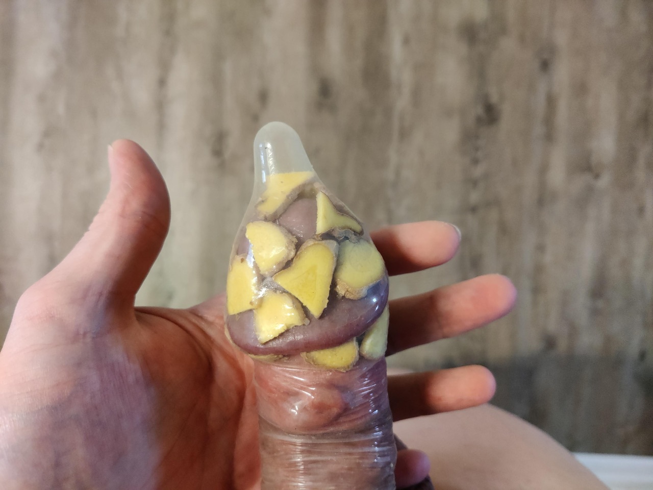 Condom&hellip;..