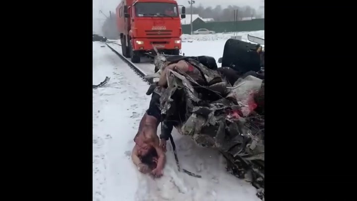 CrazyShit.com | Naked dead young woman is being dragged away by tow truck - Crazy Shit
