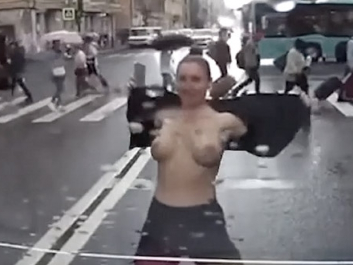 CrazyShit.com | BITCHES BE CRAZY: VOLUME 74 - Crazy Shit