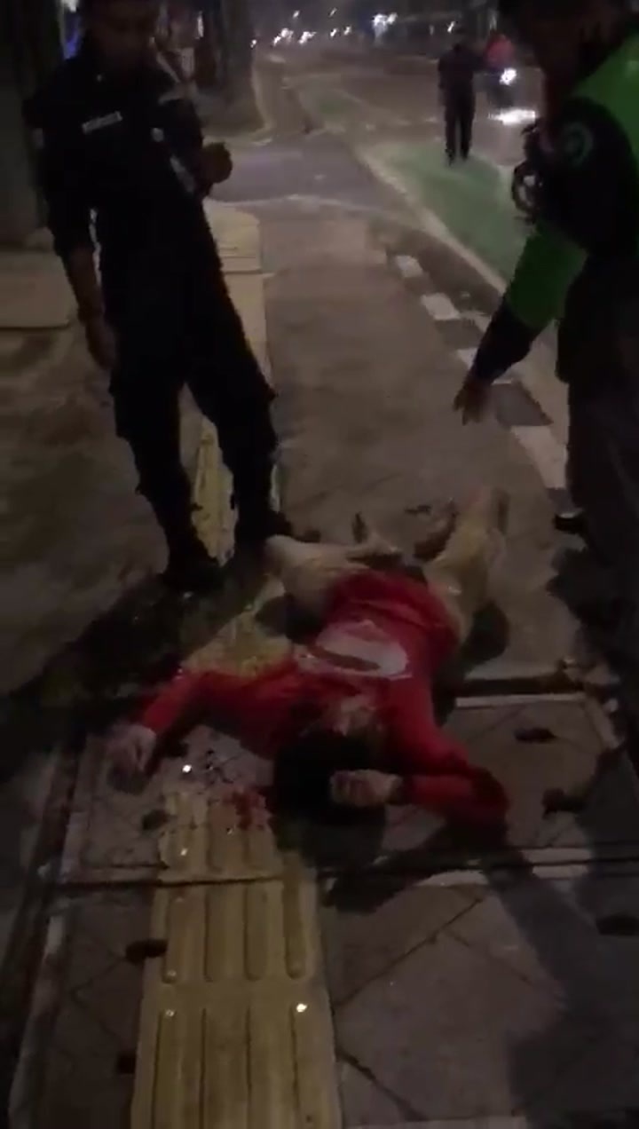 CrazyShit.com | thief beaten in indonesia - Crazy Shit