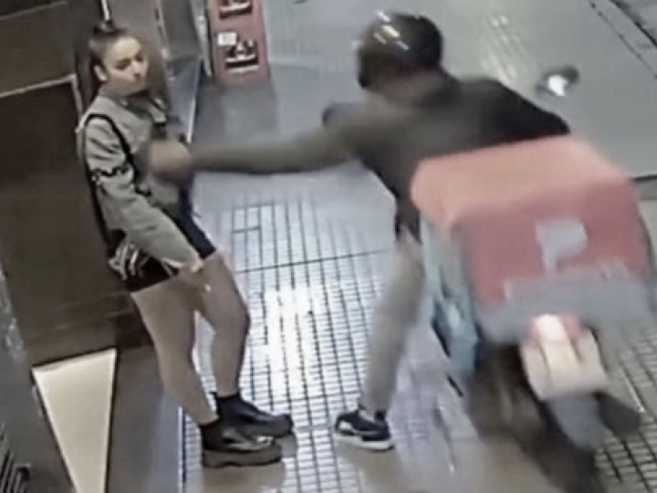 CrazyShit.com | AND THE SCUMBAG OF THE WEEK AWARD GOES TO? - Crazy Shit