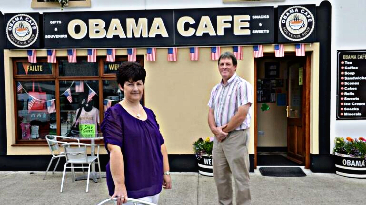 They Love Barack Obama In Moneygall County Offalay, Ireland!