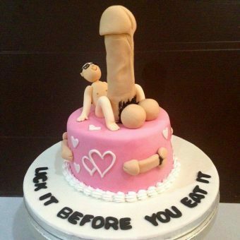 Cake day special order for @rrolf_the_lover and @wildboar