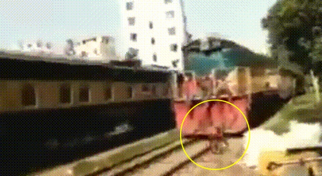 FACE VS. TRAIN (GUESS WHO WINS)
