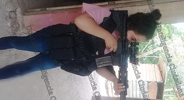 FEMALE GANG LEADER THREATENS CARTEL. AND THEN...