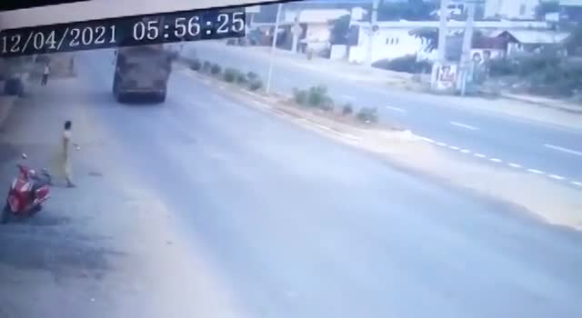 Motorcycle vs woman