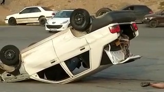 Shitty Drifting with Shitty Car