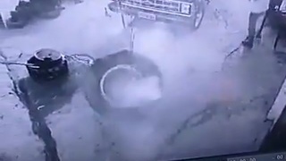 Mechanic injured in truck tire explosion