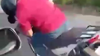 Sicarios Take out a man on motorcycle