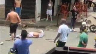 Ecuadorian thief and Street Court of Justice in action.