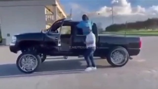 wtf, the idiot of the week