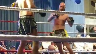 K.O 15 seconds Muay Thai