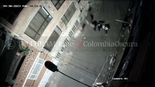 Couple falls from the roof
