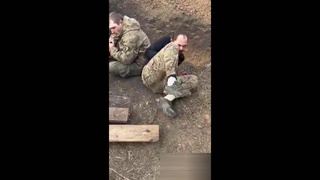 ukraine soldier attemp to flee from the front line punish
