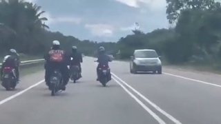 Rolling&hellip;..