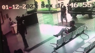 Guy tries to stab cop