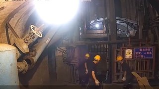 "MUST BE THIS CHINESE TO ENTER THIS RIDE", sign reads.