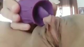 Toy tongue