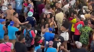 Real tough guys moshpit